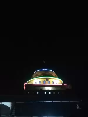 Masjid Baitul Izza Tulungagung