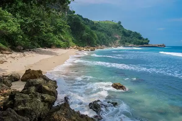 Pantai Glogok  Salapan Tulungagung