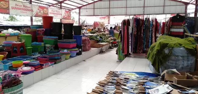 Pasar Sumbergempol Tulungagung
