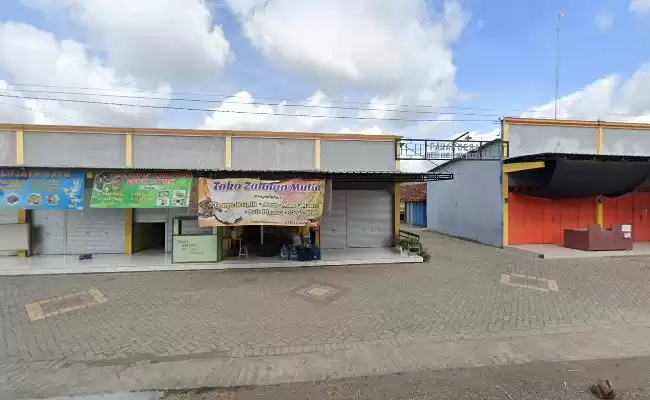 Pasar Tradisional Desa Ngebong Tulungagung