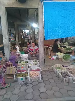 Pasar Wajak Kidul Boyolangu Tulungagung