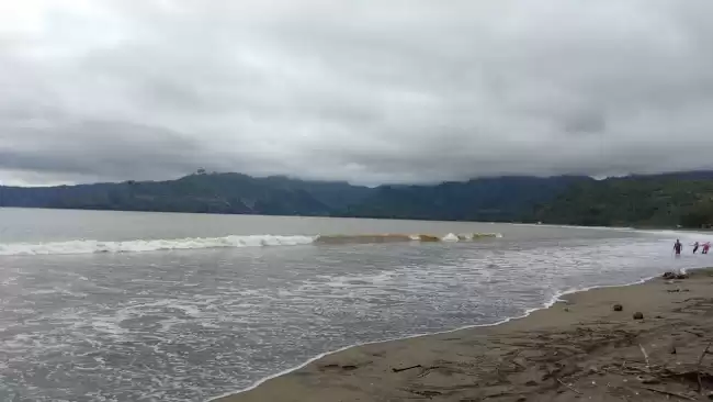 Wisata Pantai Sidem Tulungagung