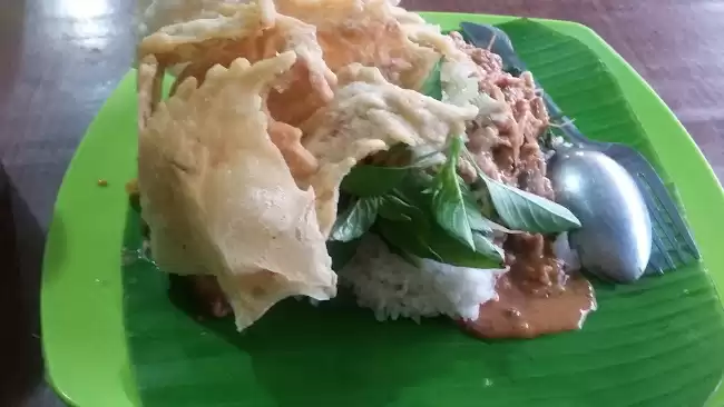 Warung Nasi Pecel Khas Nganjuk Tulungagung