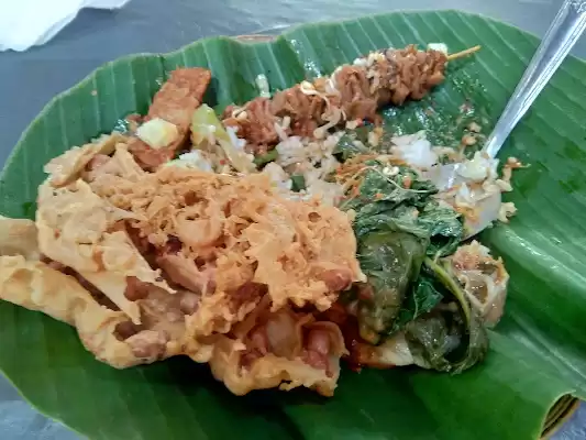 Warung Pagi Nasi Pecel Bu Martun Tulungagung