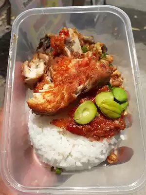 Sego Sambel Pak Eko Tulungagung