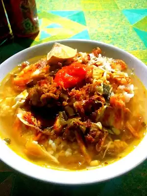 Soto Ayam Tulungagung Dan Sate Tahu Bu Jumilah