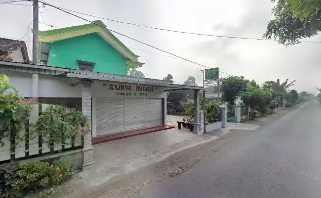 Surya Indah Studio Foto & Optik Tulungagung