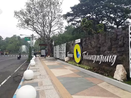 Taman 0 Km Tulungagung