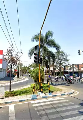 Taman Simpang Jeta'an Tulungagung