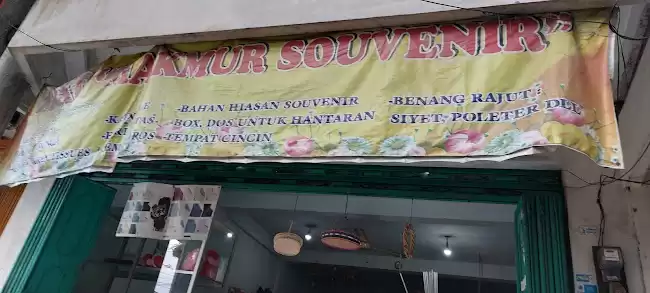 Toko Makmur Souvenir Tulungagung
