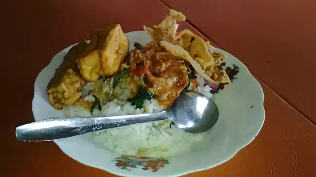 Warung Soto Ayam Mbak Ita Tulungagung